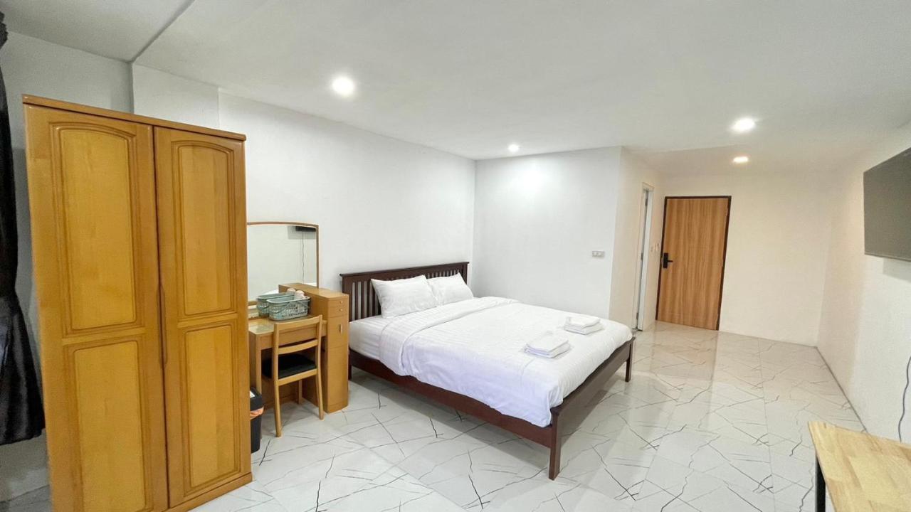 Little Seoul Otel Chiang Mai Dış mekan fotoğraf
